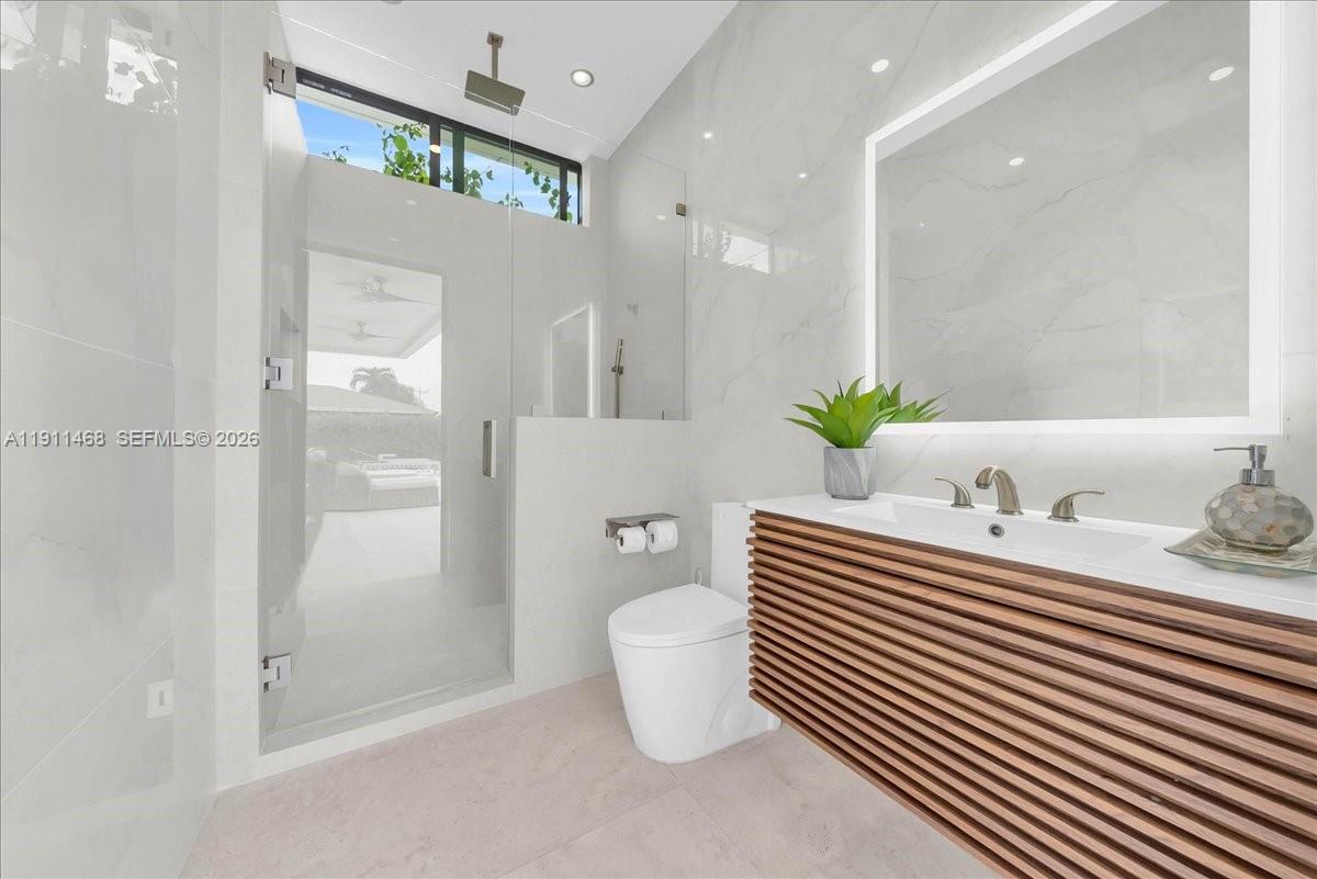 MARCO BEACH UNIT 3 - Residential