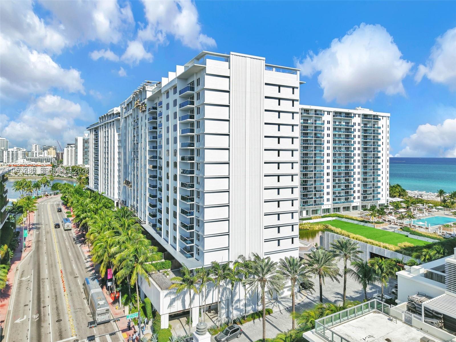 RONEY PALACE CONDO - Residential