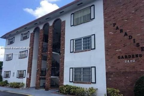 2420 Johnson St 202 Hollywood FL 33020