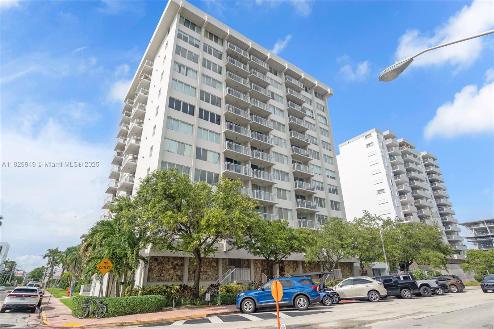 Highly desirable, quiet, Miami Beach location right off Lincoln Road. Walk to everything such as world class restaurants and shopping. Easy to convert to two bedrooms with existing closet and door. Make this unit your own in this very stable Miami Beach gem.