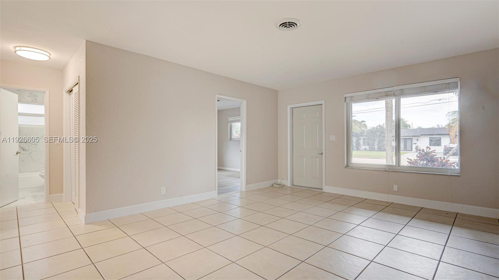 RIO NUEVO ISLE - Residential Lease