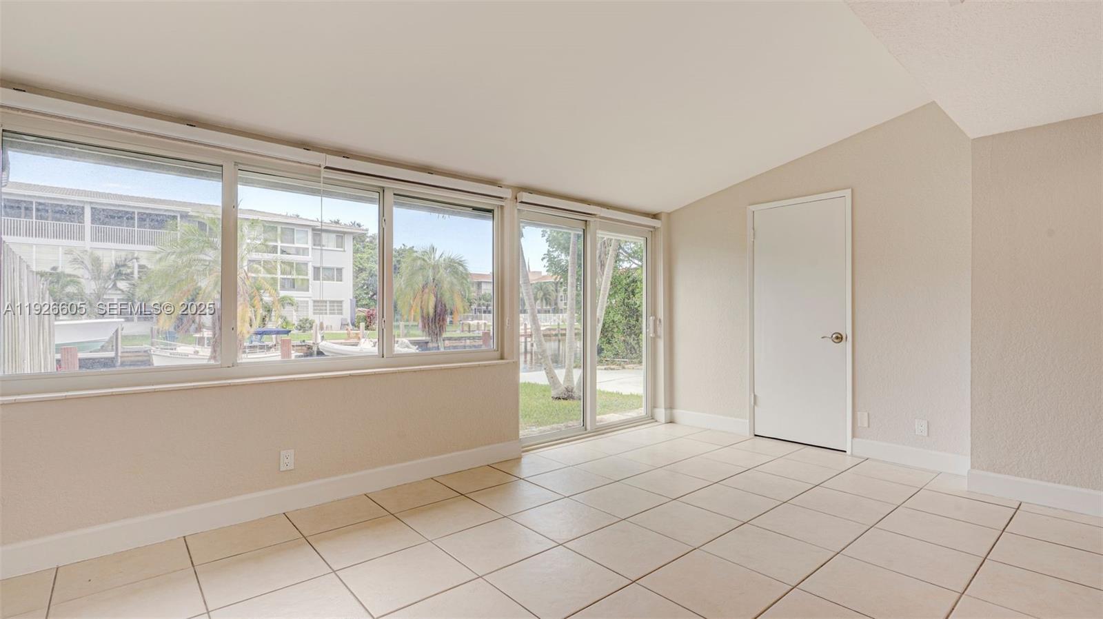 RIO NUEVO ISLE - Residential Lease