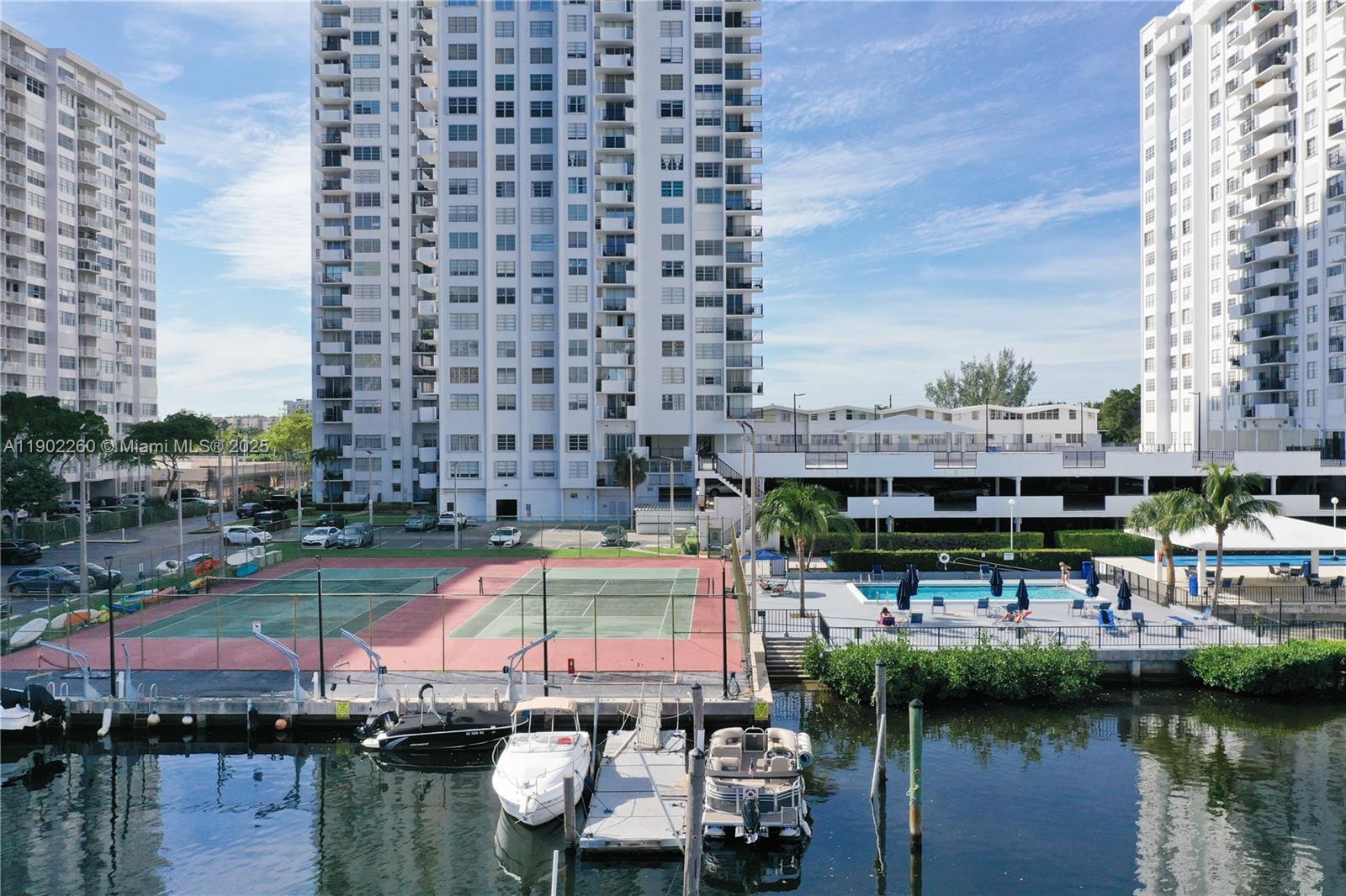 COMMODORE PLAZA CONDO - Residential