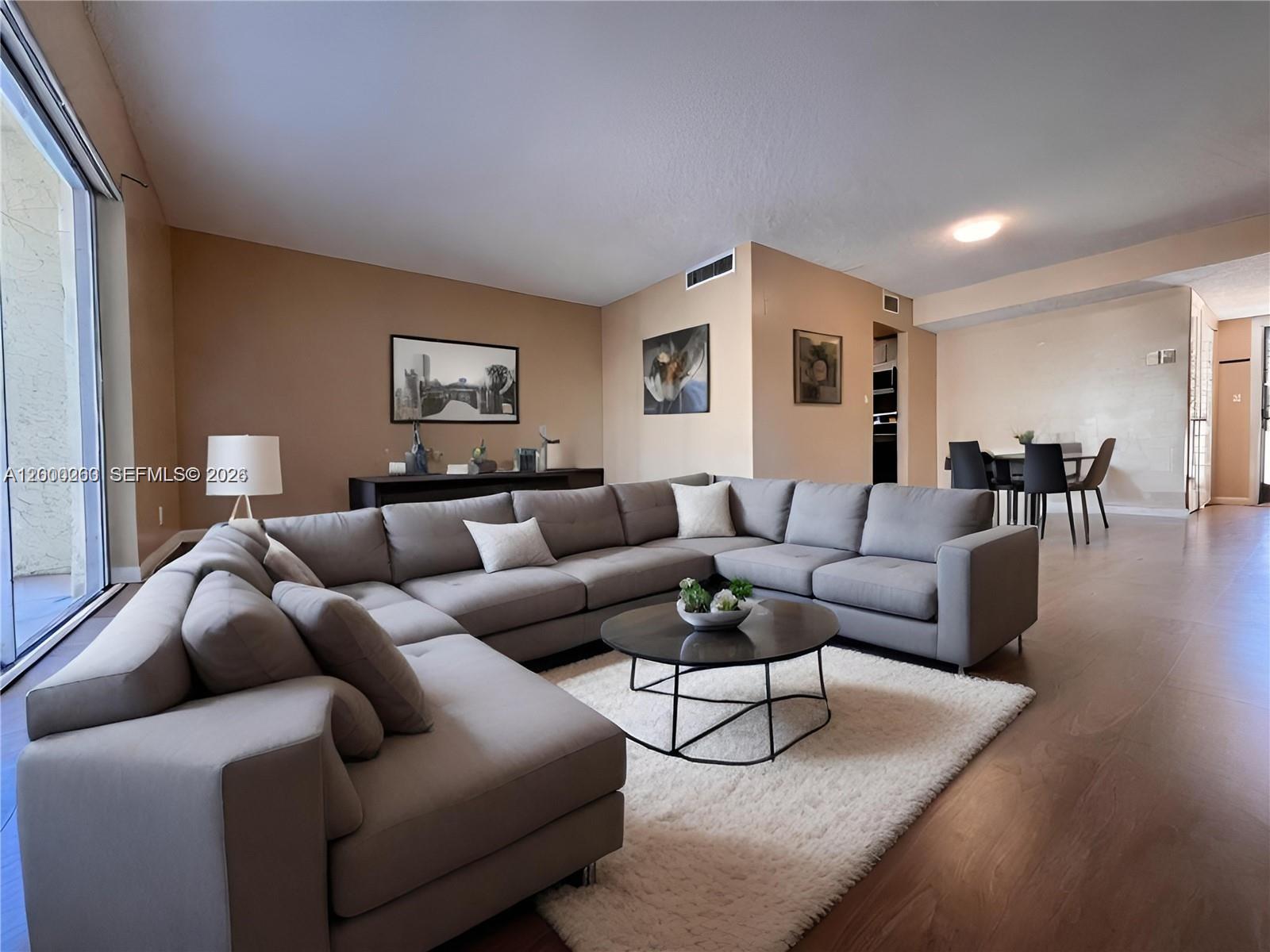 GARDEN LAKES OF INVERRARY - Residential