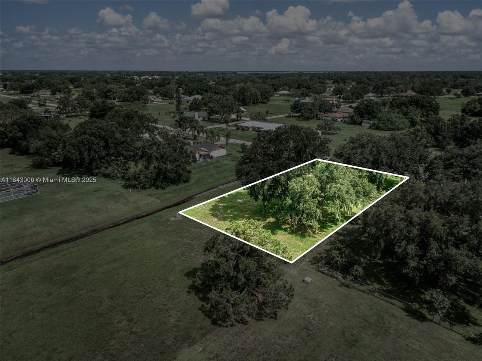 SPRING LAKE VILLAGE II - Land