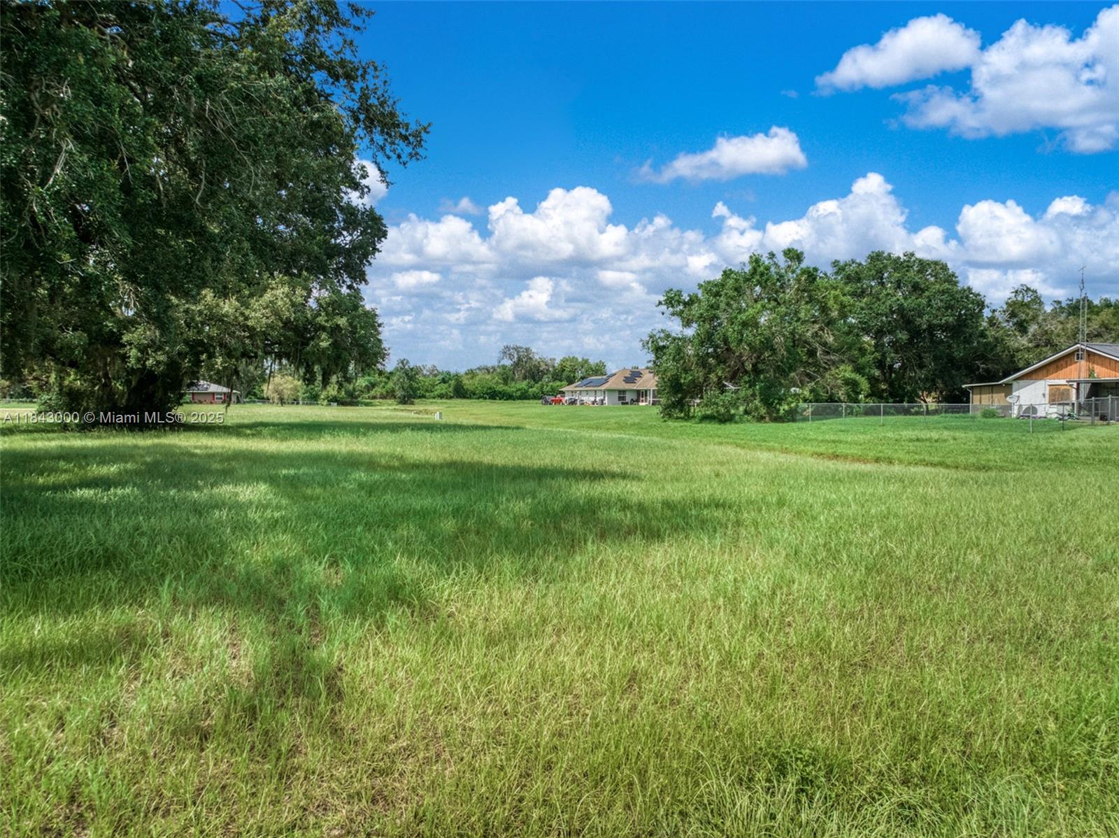 SPRING LAKE VILLAGE II - Land