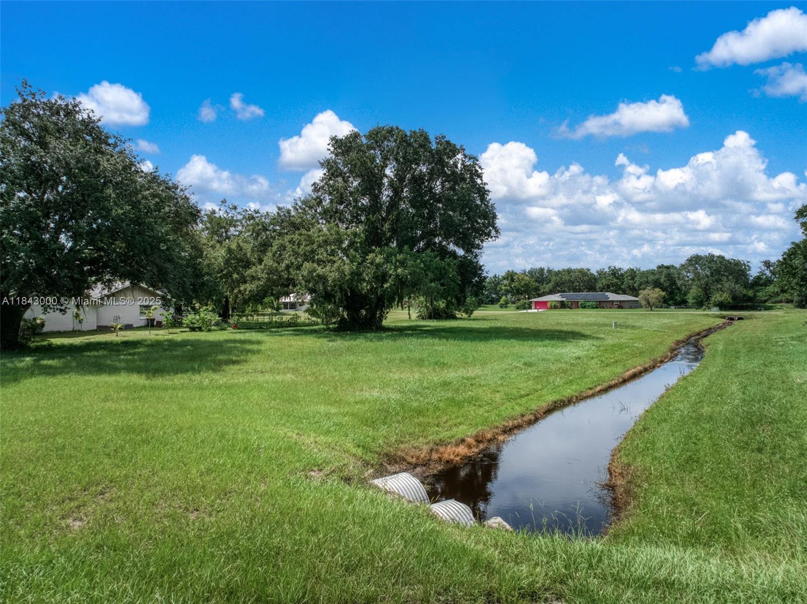 SPRING LAKE VILLAGE II - Land