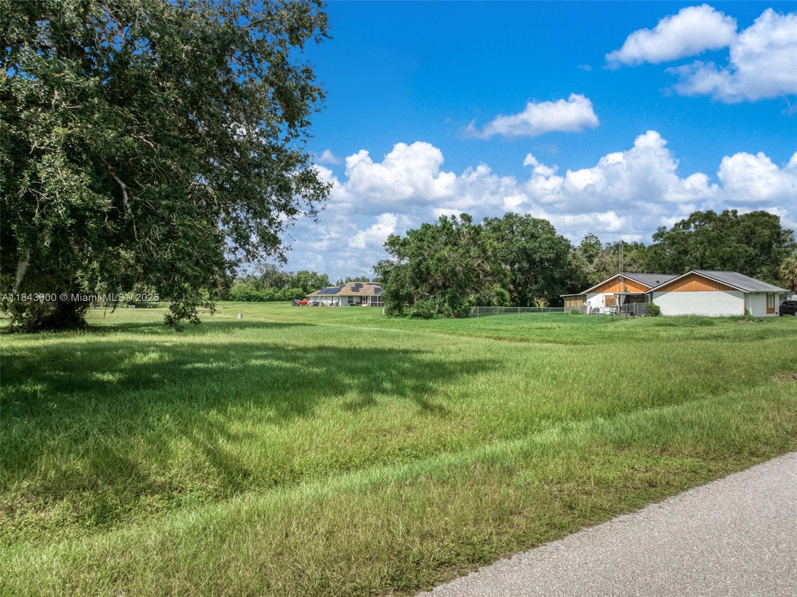 SPRING LAKE VILLAGE II - Land