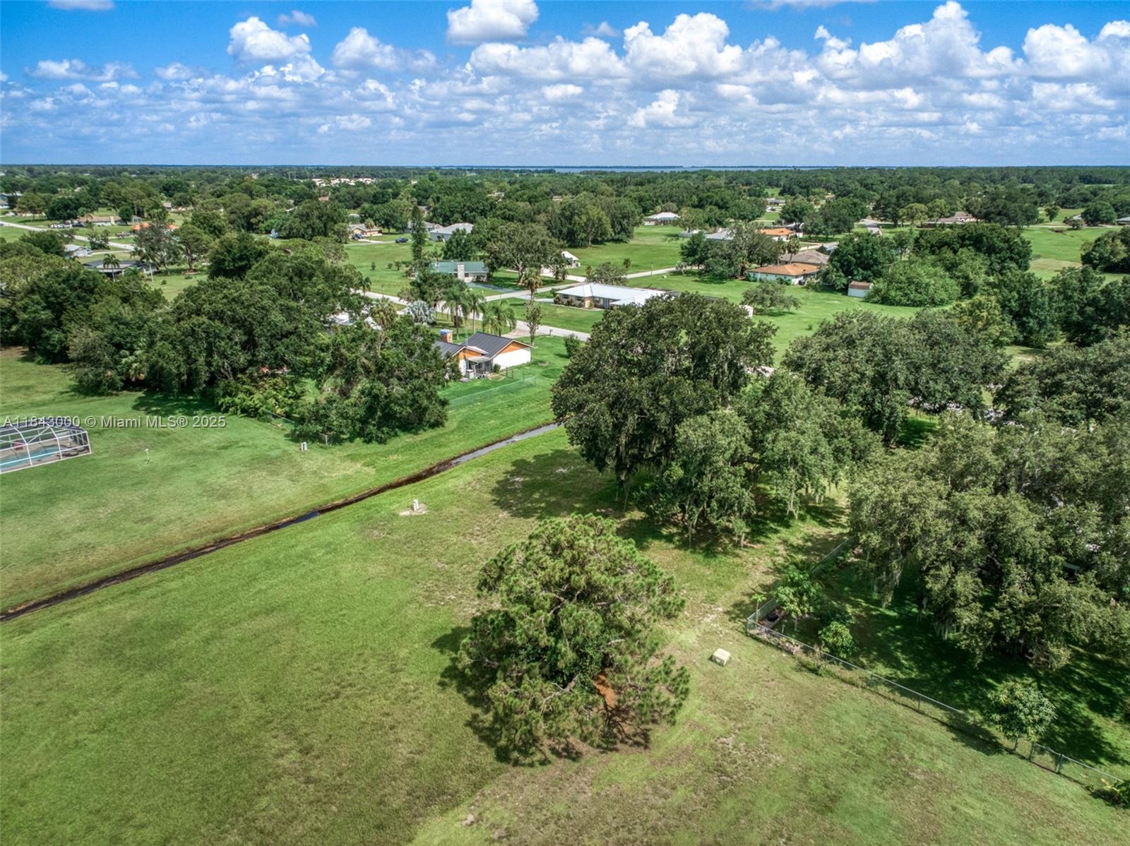 SPRING LAKE VILLAGE II - Land