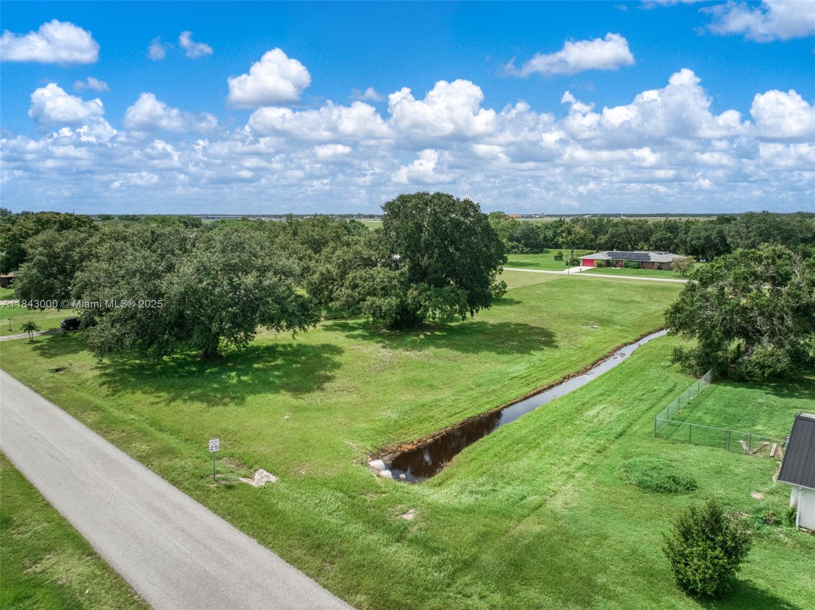 SPRING LAKE VILLAGE II - Land