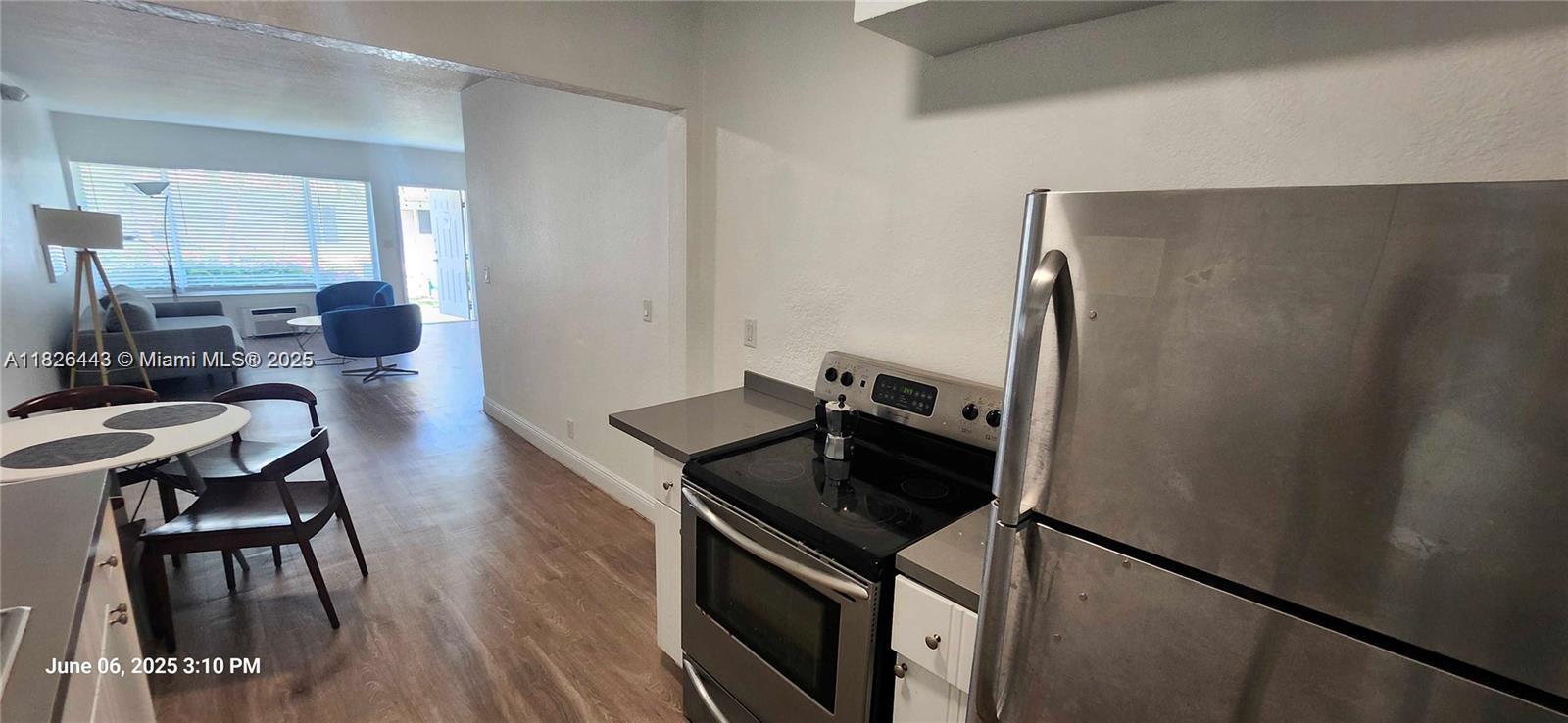 9770 E Bay Harbor 4W