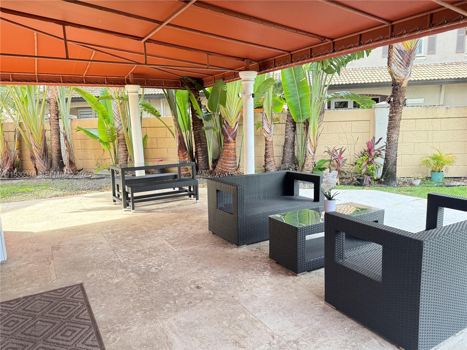 CENTURY GARDENS VILLAS - Residential