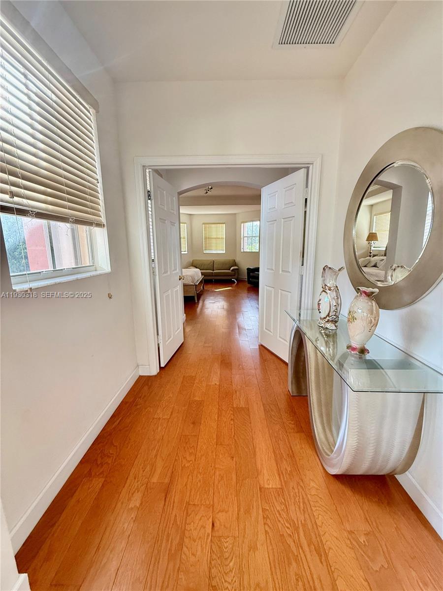 CENTURY GARDENS VILLAS - Residential