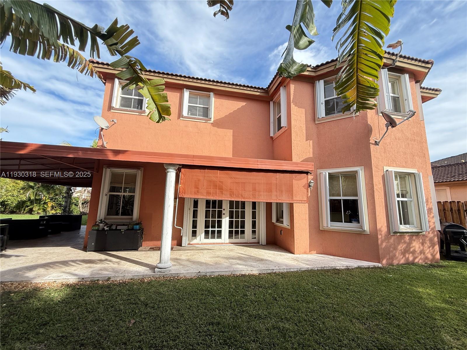 CENTURY GARDENS VILLAS - Residential