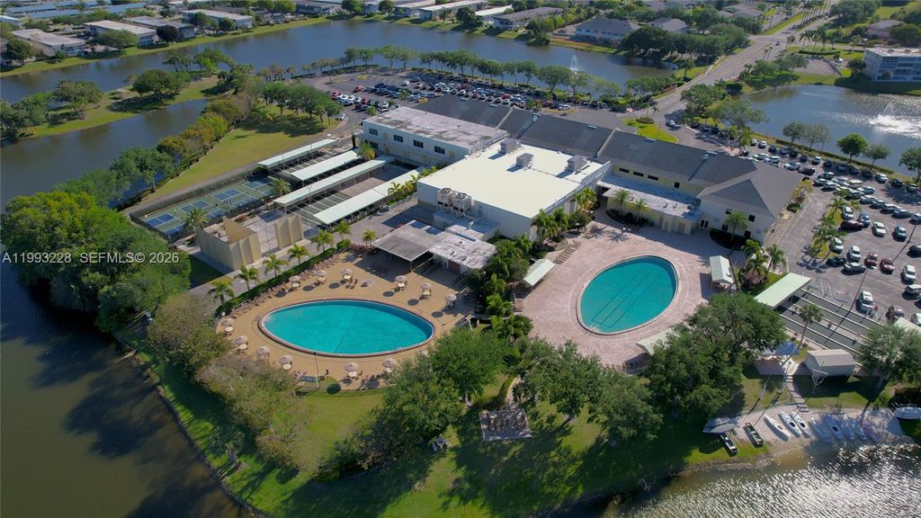 Photo of 134 Coventry F #134, West Palm Beach, FL 33417 (MLS # A11993228)