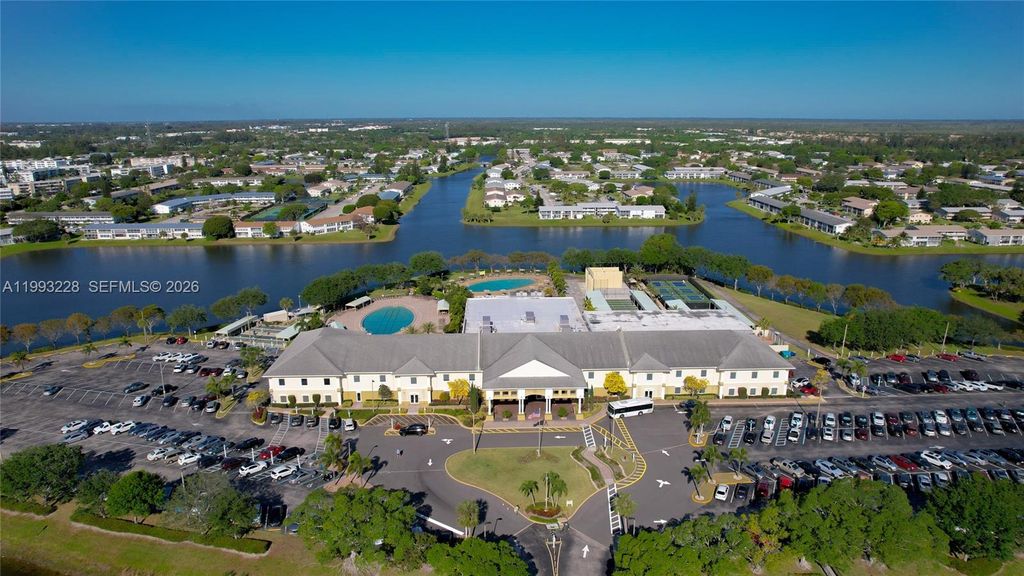 Photo of 134 Coventry F #134, West Palm Beach, FL 33417 (MLS # A11993228)