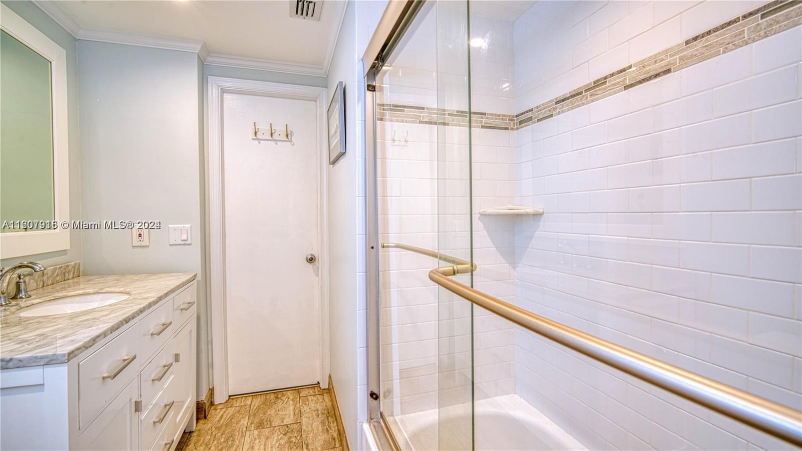 LEISURE BEACH SOUTH CONDO - Residential