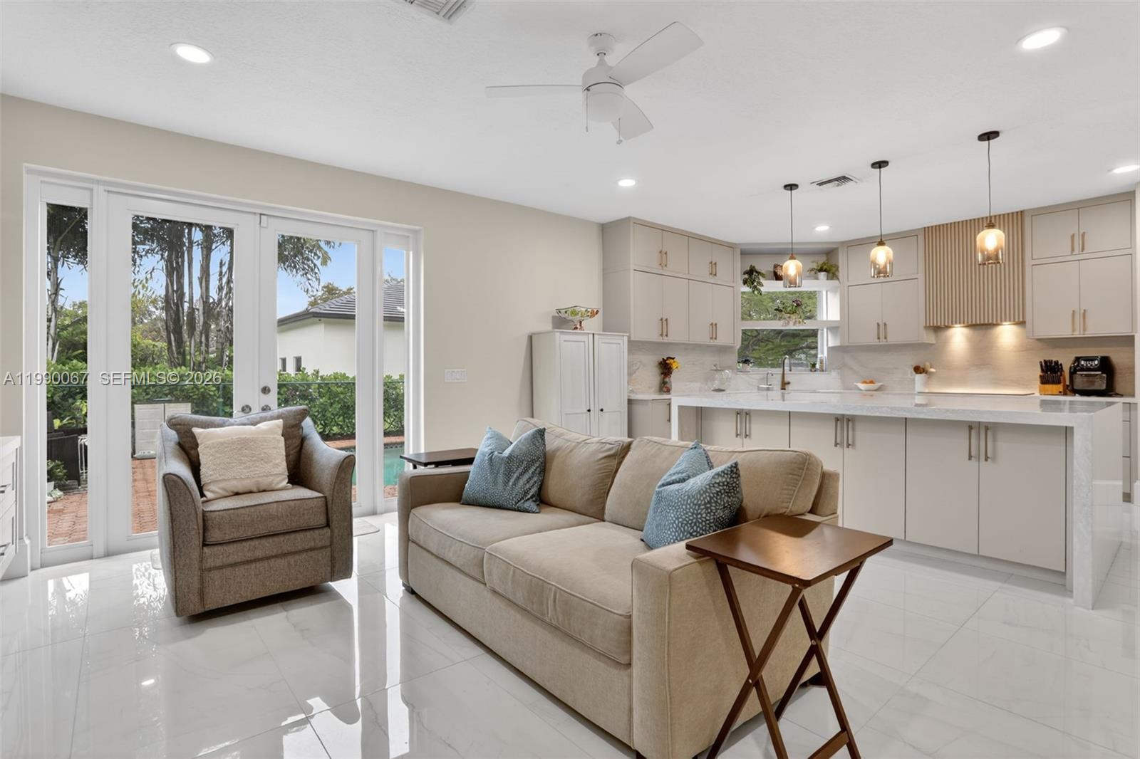 KENSINGTON - Residential