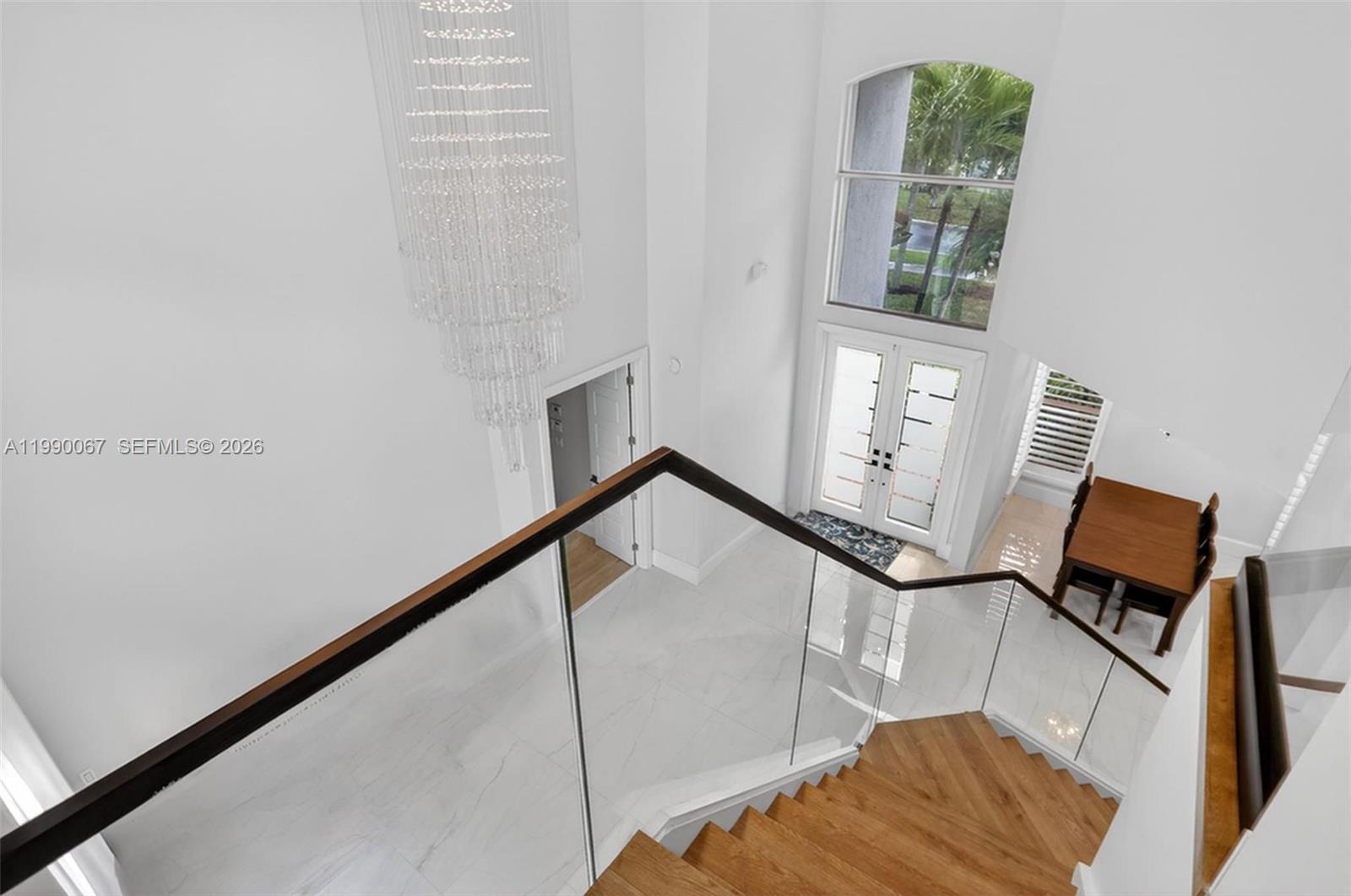 KENSINGTON - Residential