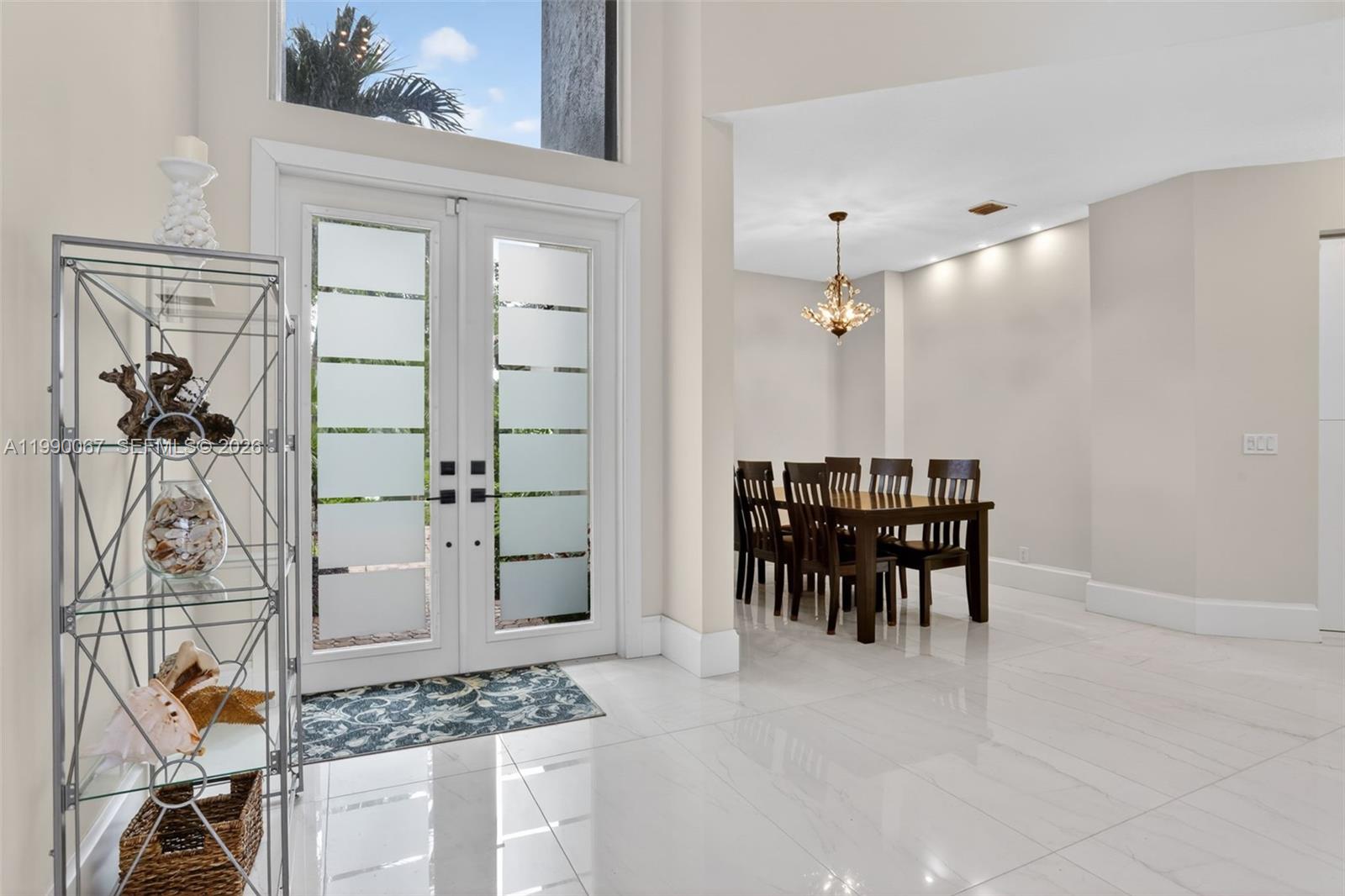 KENSINGTON - Residential