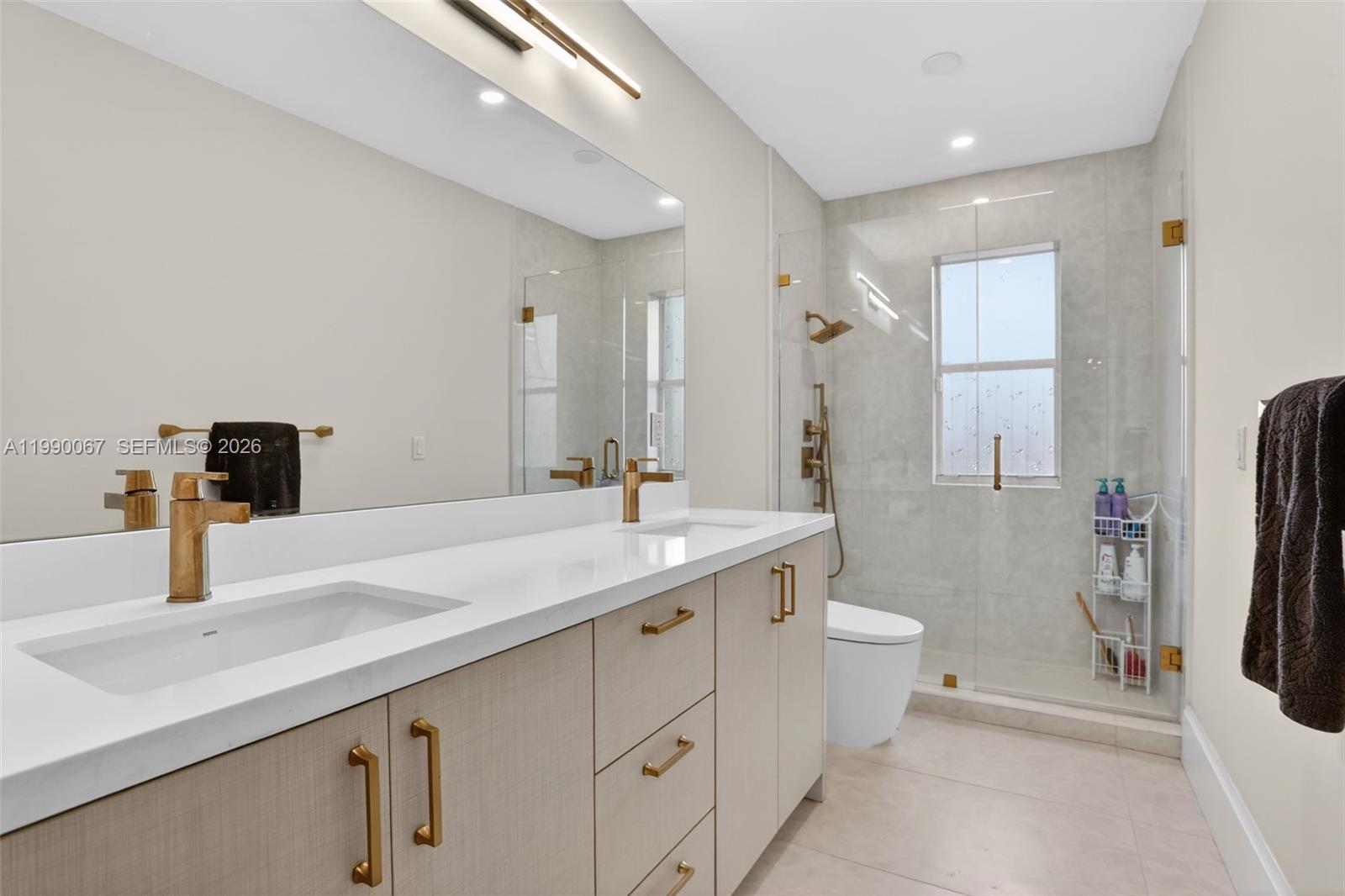 KENSINGTON - Residential