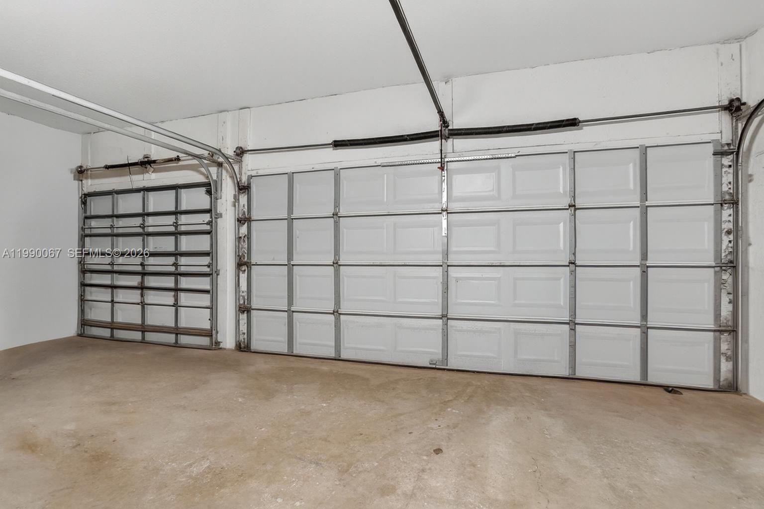 KENSINGTON - Residential