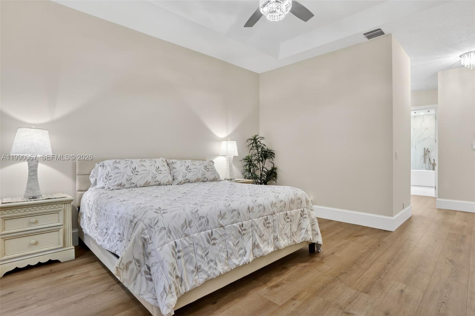 KENSINGTON - Residential