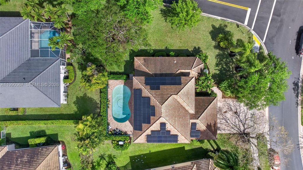 Photo of 4953 Kensington Cir, Coral Springs, FL 33076 (MLS # A11990067)