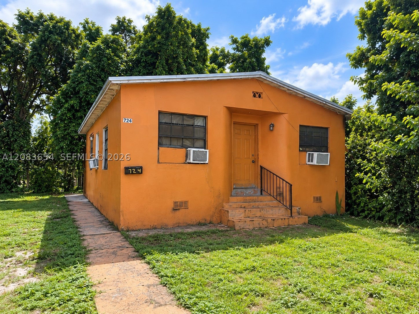 722 NW 53rd St