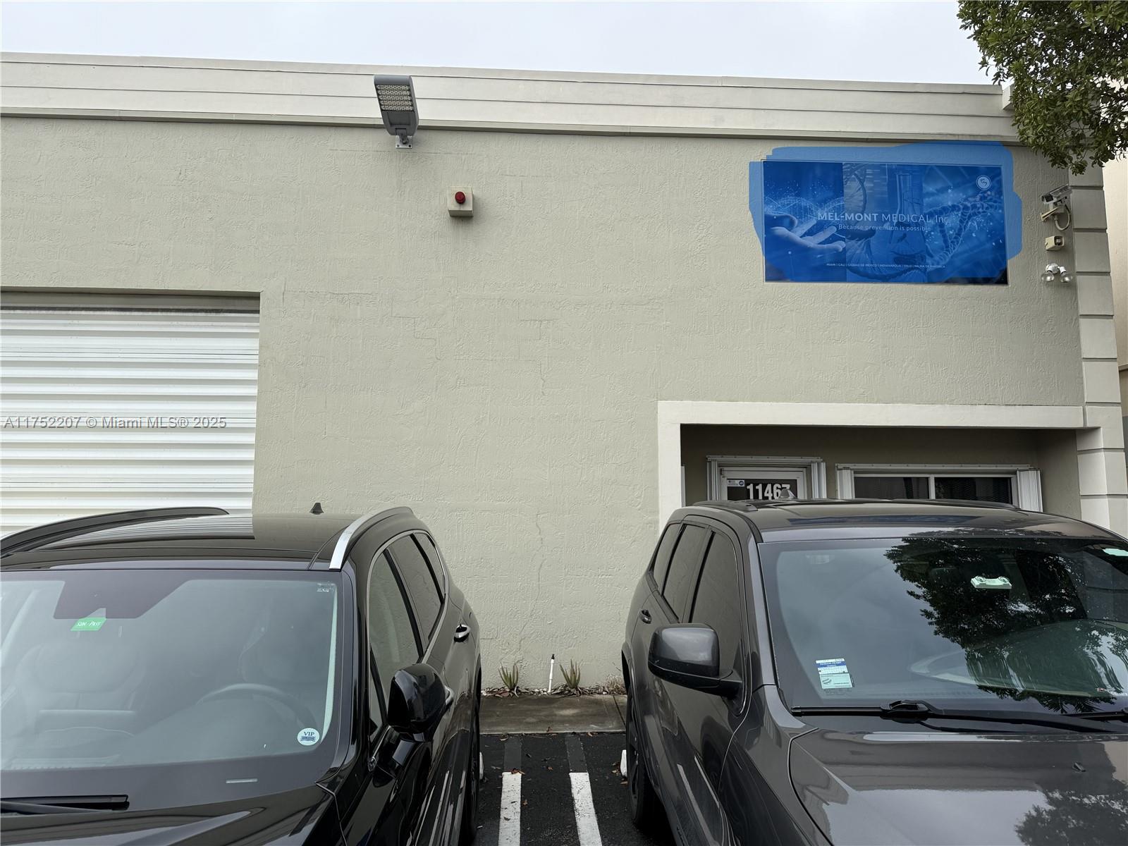 Prime Light Industrial Warehouse in Doral! Tenant Occupied, Lease expires July 31, 2026. Current rent: $4,800/month + applicable taxes.
Fantastic opportunity to own a versatile commercial property in Doral’s thriving business district! This well-maintained unit features three private offices, one bathroom, a kitchenette, and a spacious warehouse with a street-level dock for easy loading and unloading. Perfect for light industrial, storage, distribution, or office use, this property offers convenience, functionality, and a prime location with easy access to major highways and business hubs.