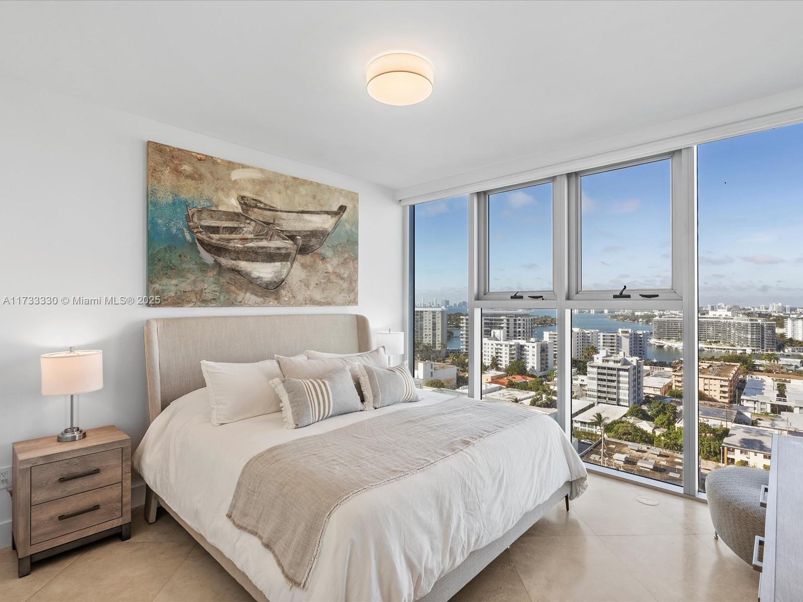 NORTH CARILLON BEACH COND - Residential