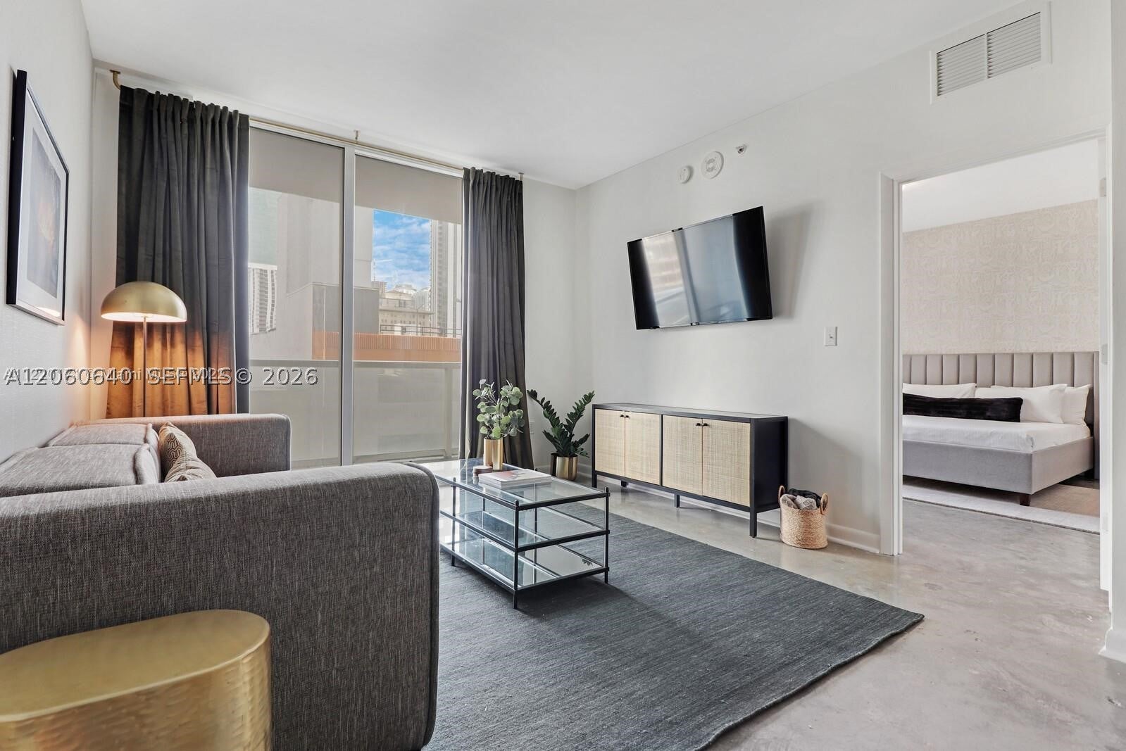 253 NE 2nd St 508