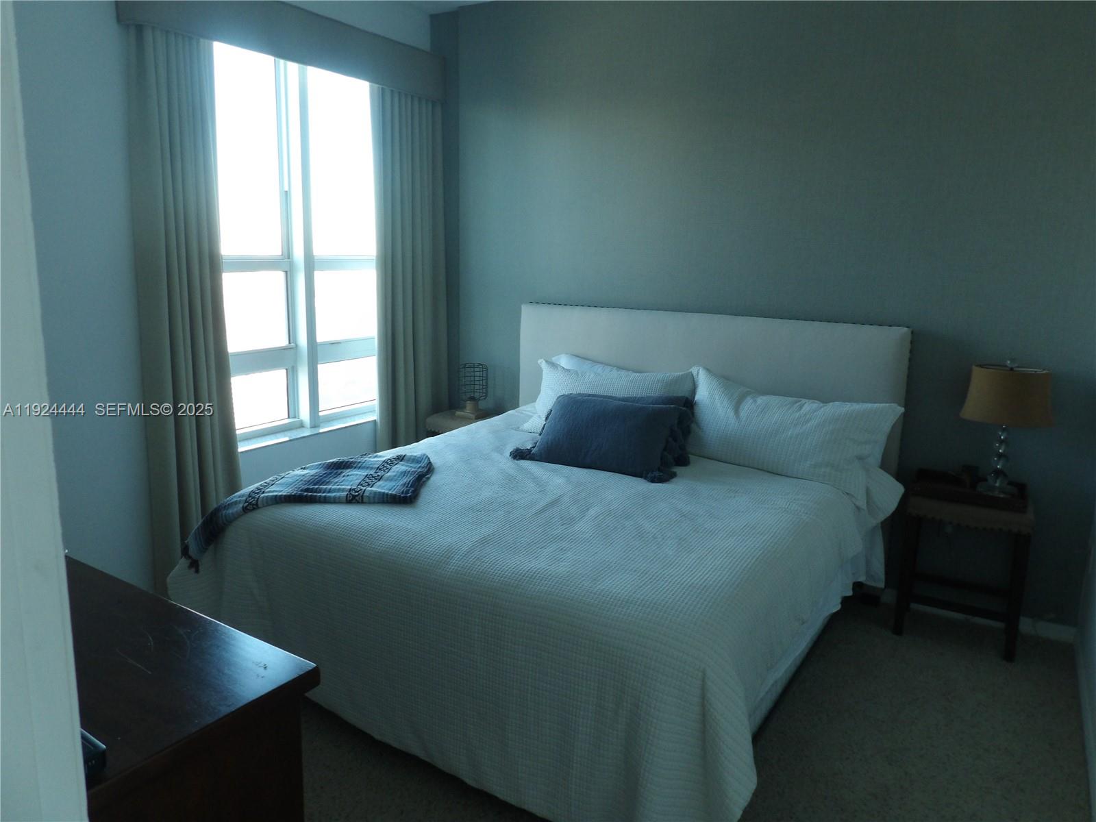 950 Brickell Bay Dr 4206