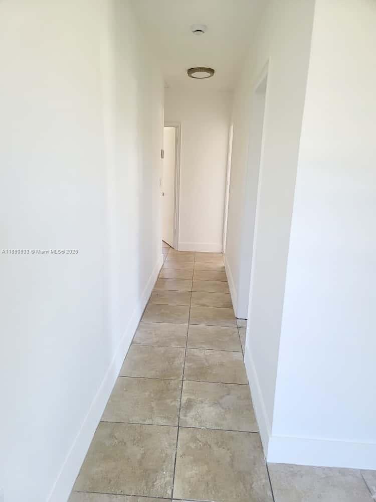 GUAVA GROVE ESTATES 1ST A - Residential Lease