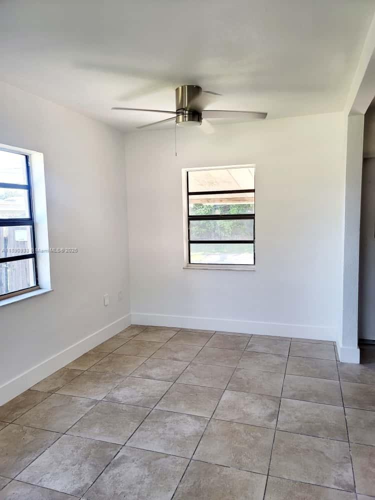 GUAVA GROVE ESTATES 1ST A - Residential Lease