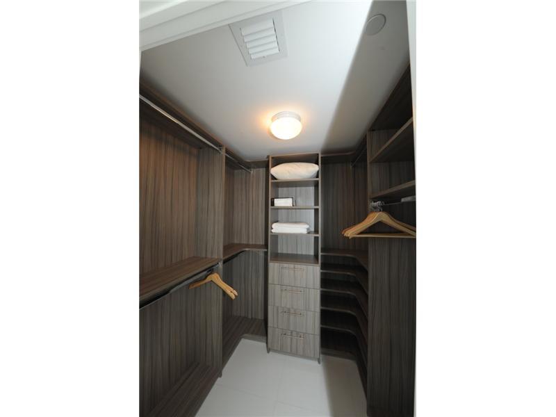 50 BISCAYNE CONDO - Residential Lease