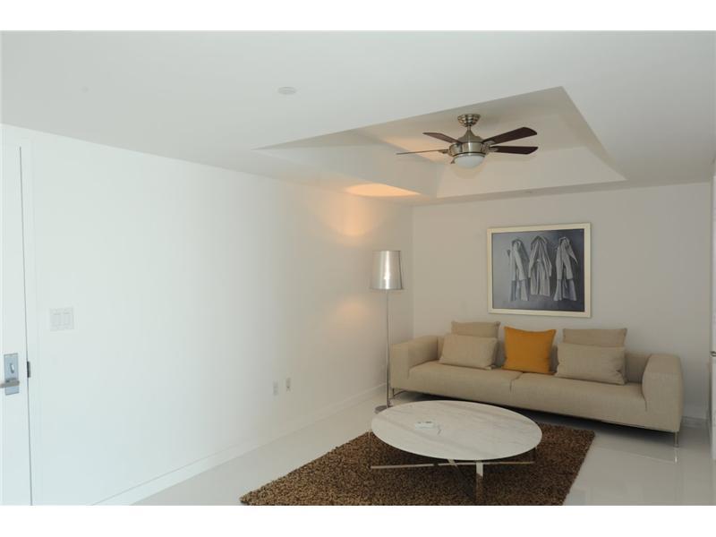 50 BISCAYNE CONDO - Residential Lease