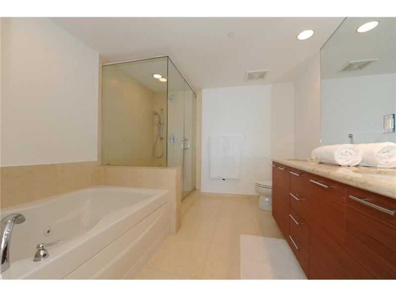 50 BISCAYNE CONDO - Residential Lease