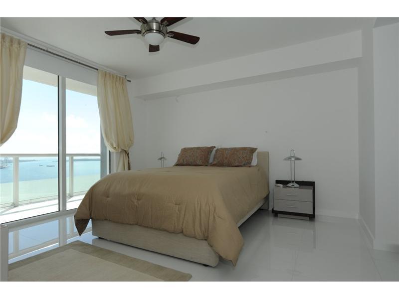 50 BISCAYNE CONDO - Residential Lease