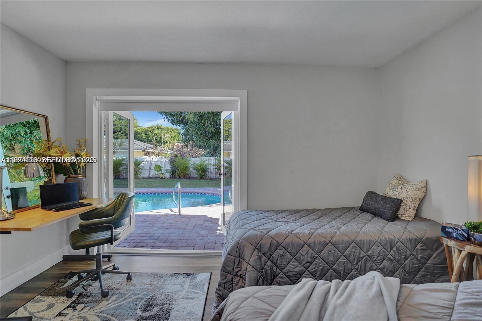 FLORA GARDENS - Residential