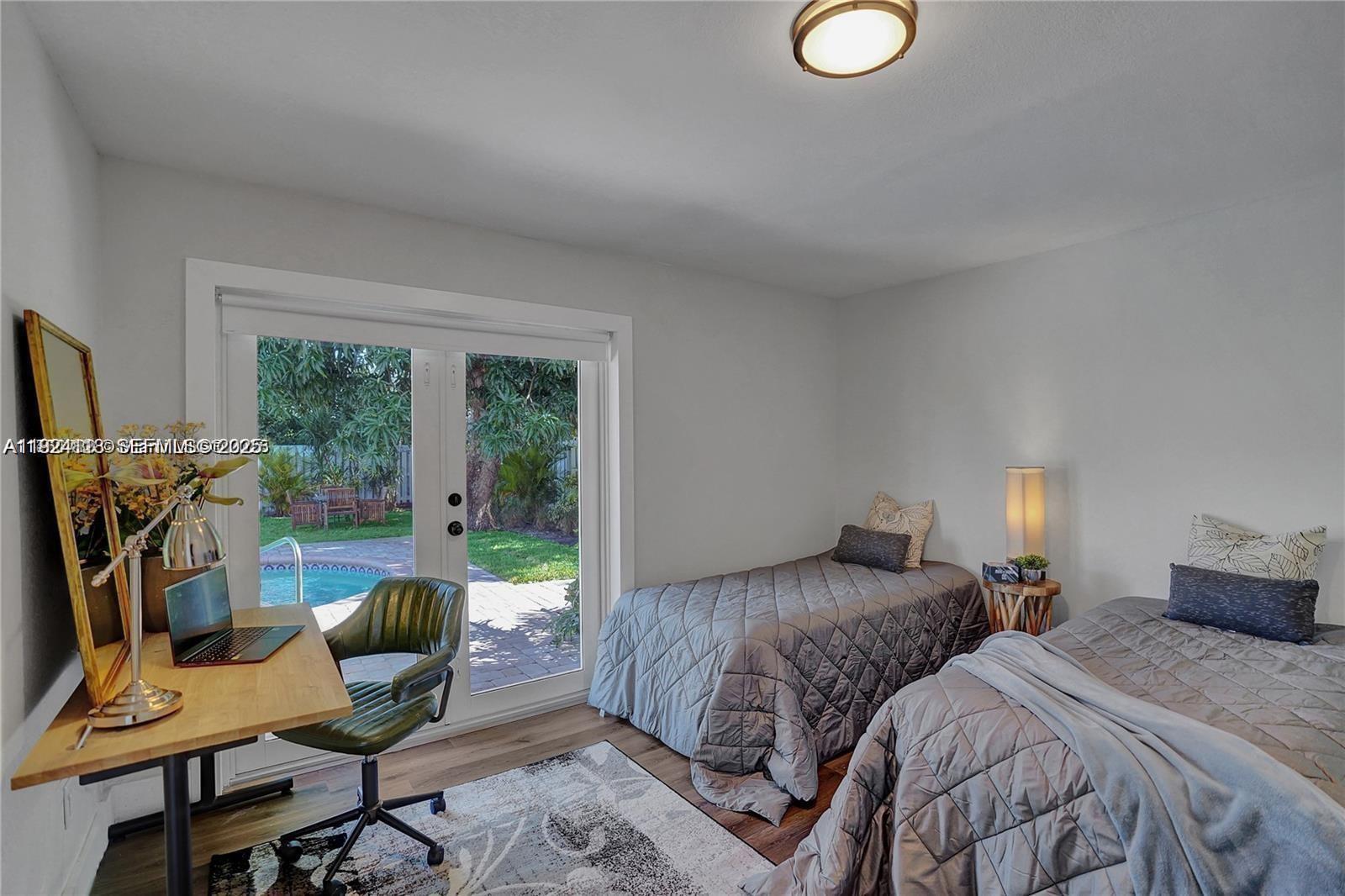 FLORA GARDENS - Residential