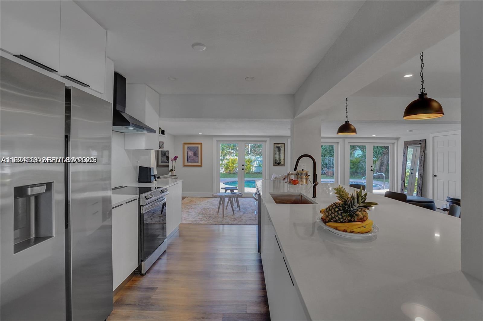 FLORA GARDENS - Residential