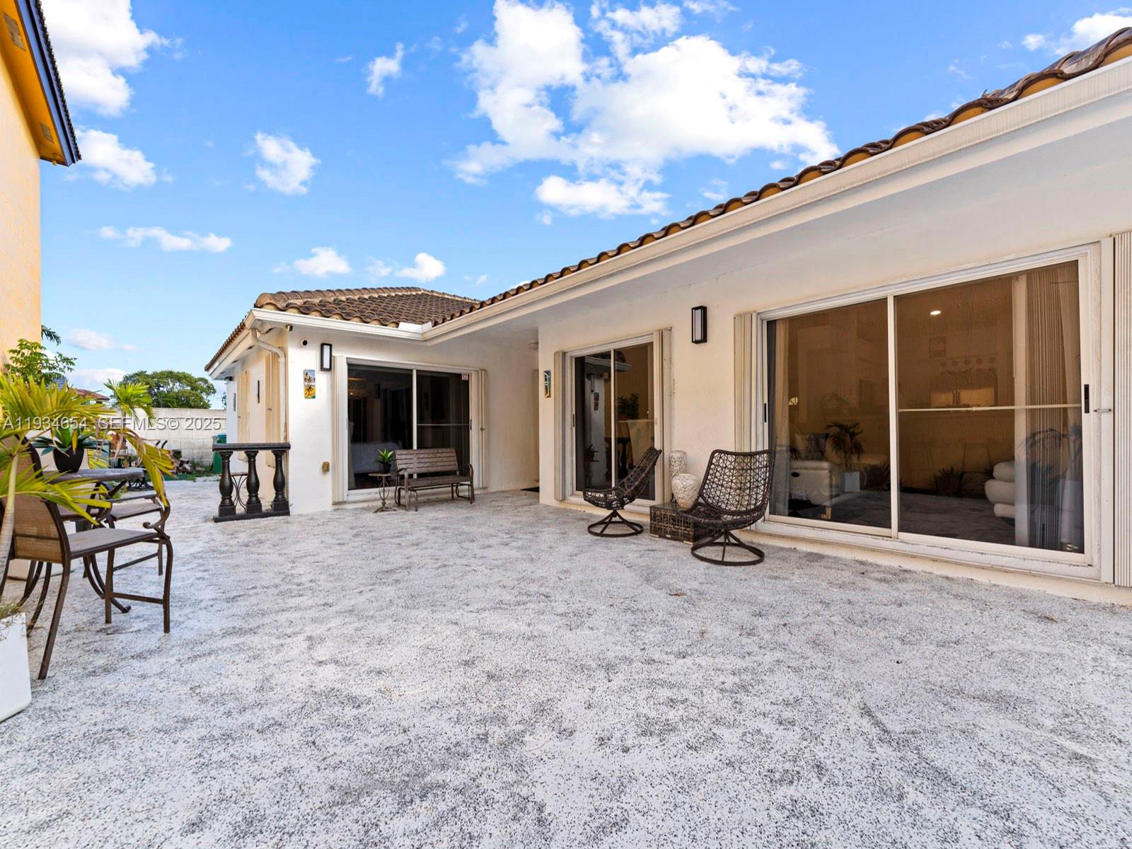 PERAL SUB - Residential