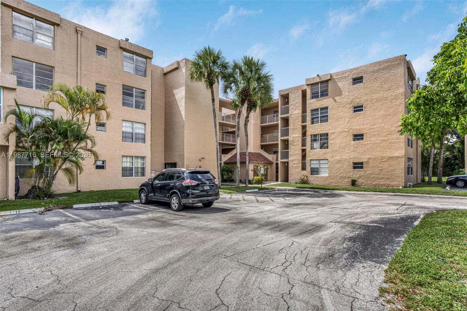 LIVE OAK CONDO SEVEN - Residential Lease
