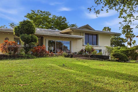 Photo of 19015 E Saint Andrews Dr, Hialeah, FL 33015 (MLS # A12039202)