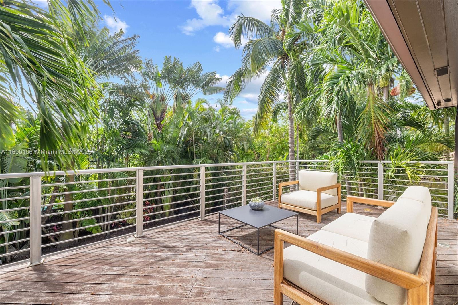 SURPRISE LAKE - Residential