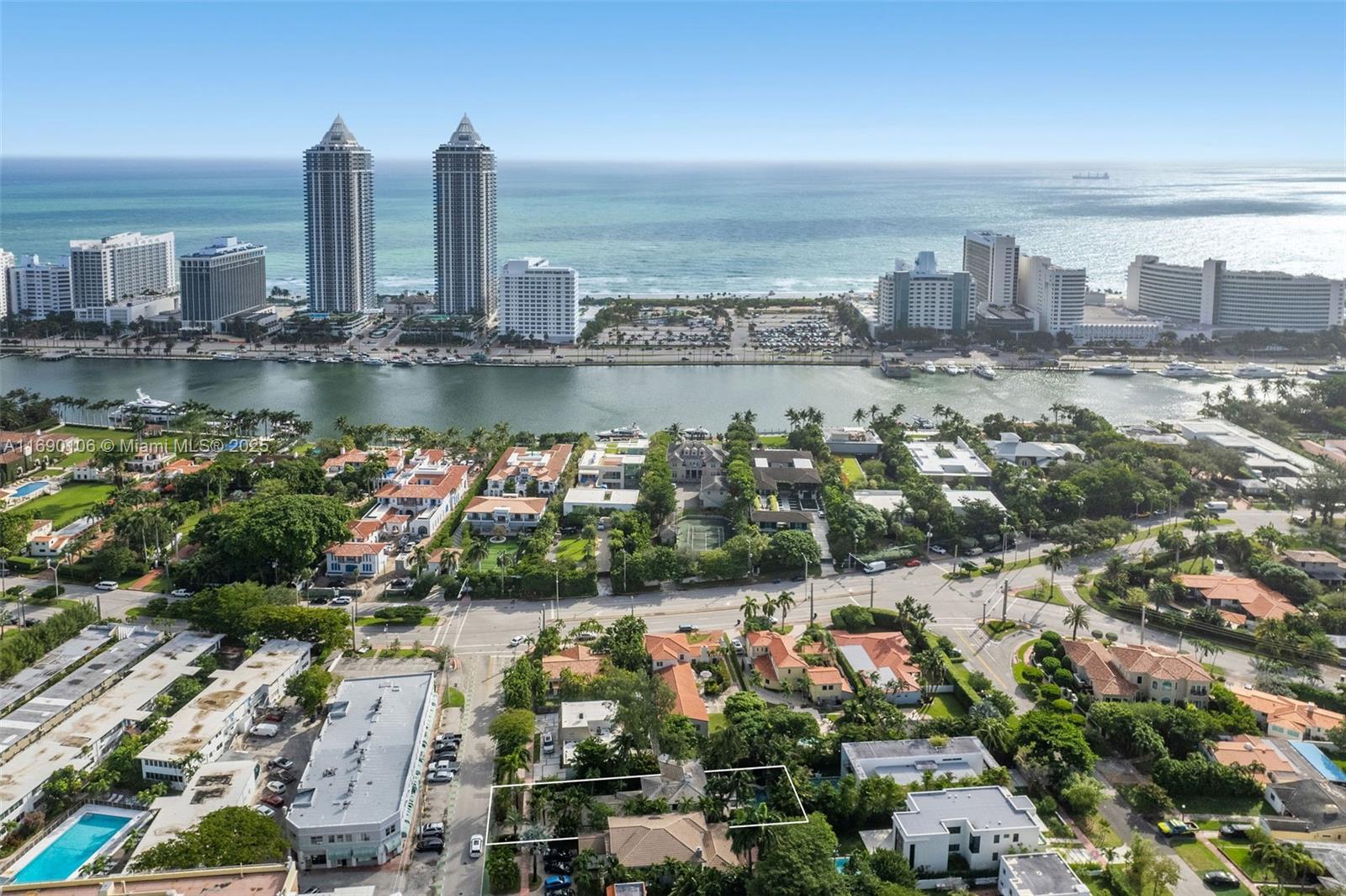 SURPRISE LAKE - Residential