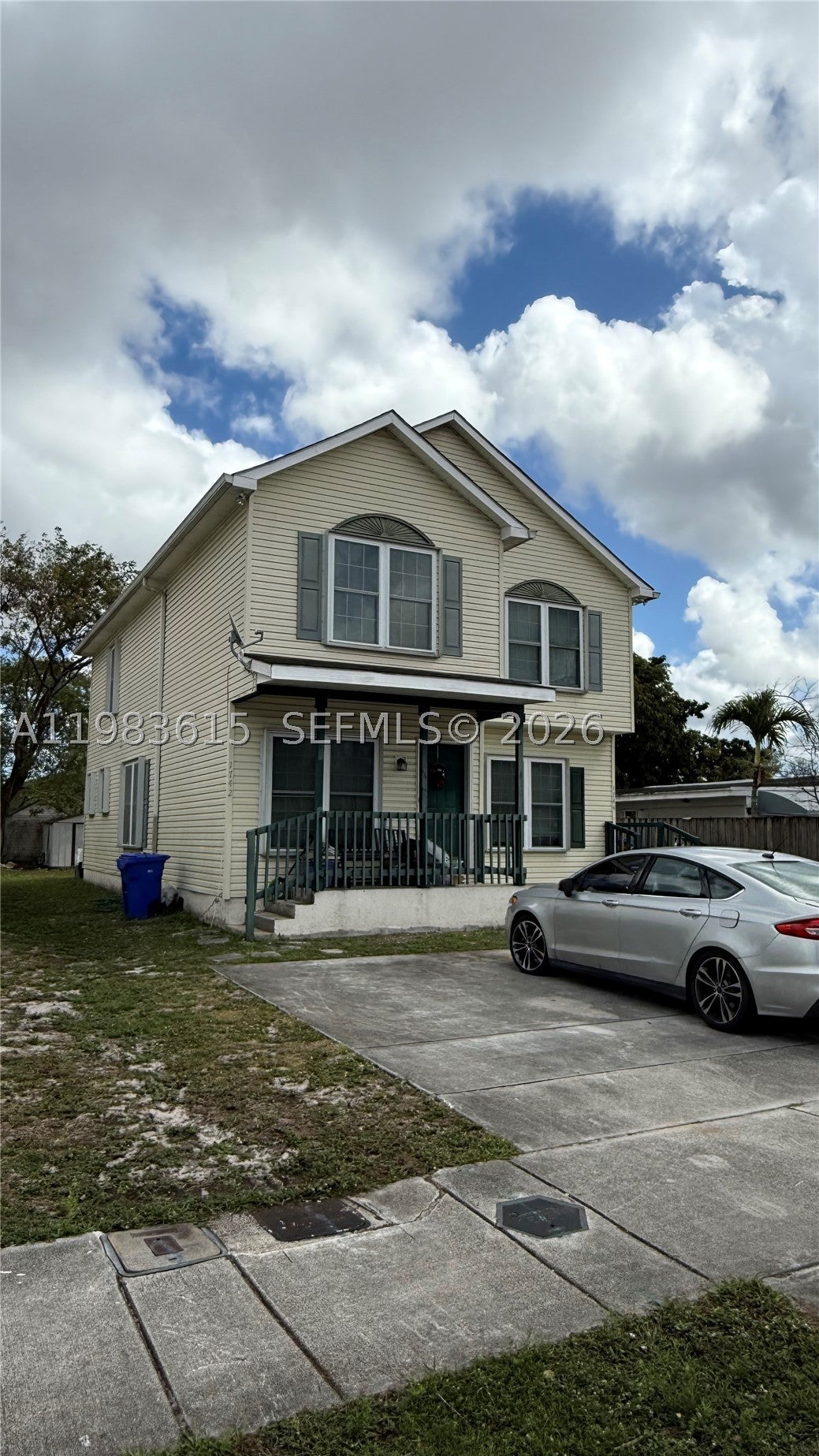1738 SW 44th Ter