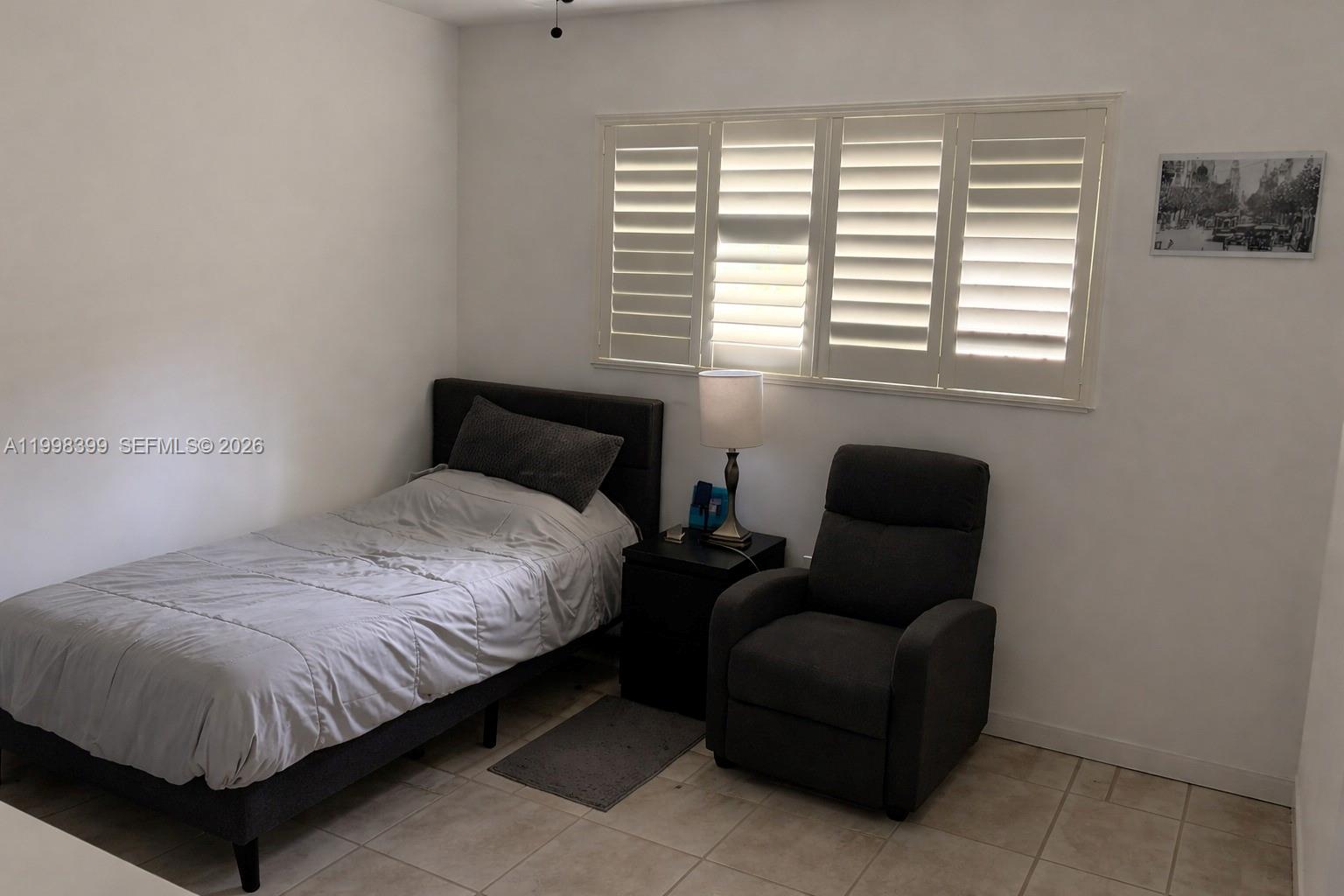 3RD ADDN TO WESTBROOKE SU - Residential