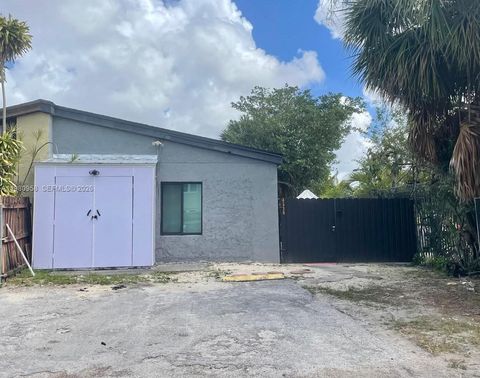 Photo of 4518 NW 185th St, Miami Gardens, FL 33055 (MLS # A11980958)